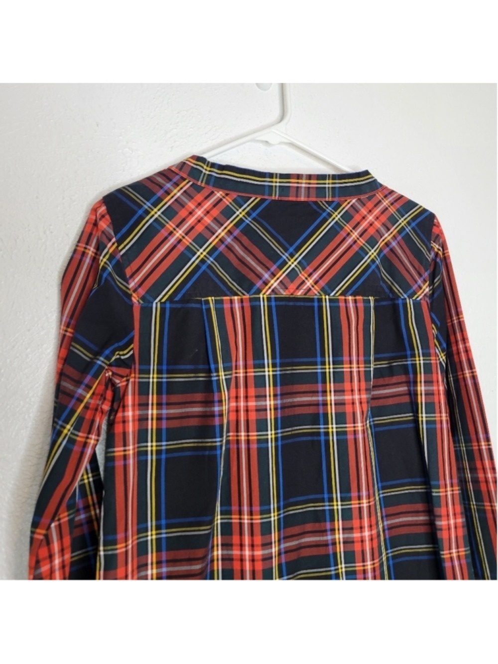 J. Crew Funnelneck Shirt in Stewart Tartan with Jeweled Buttons Women's Size 00 - Picture 11 of 12